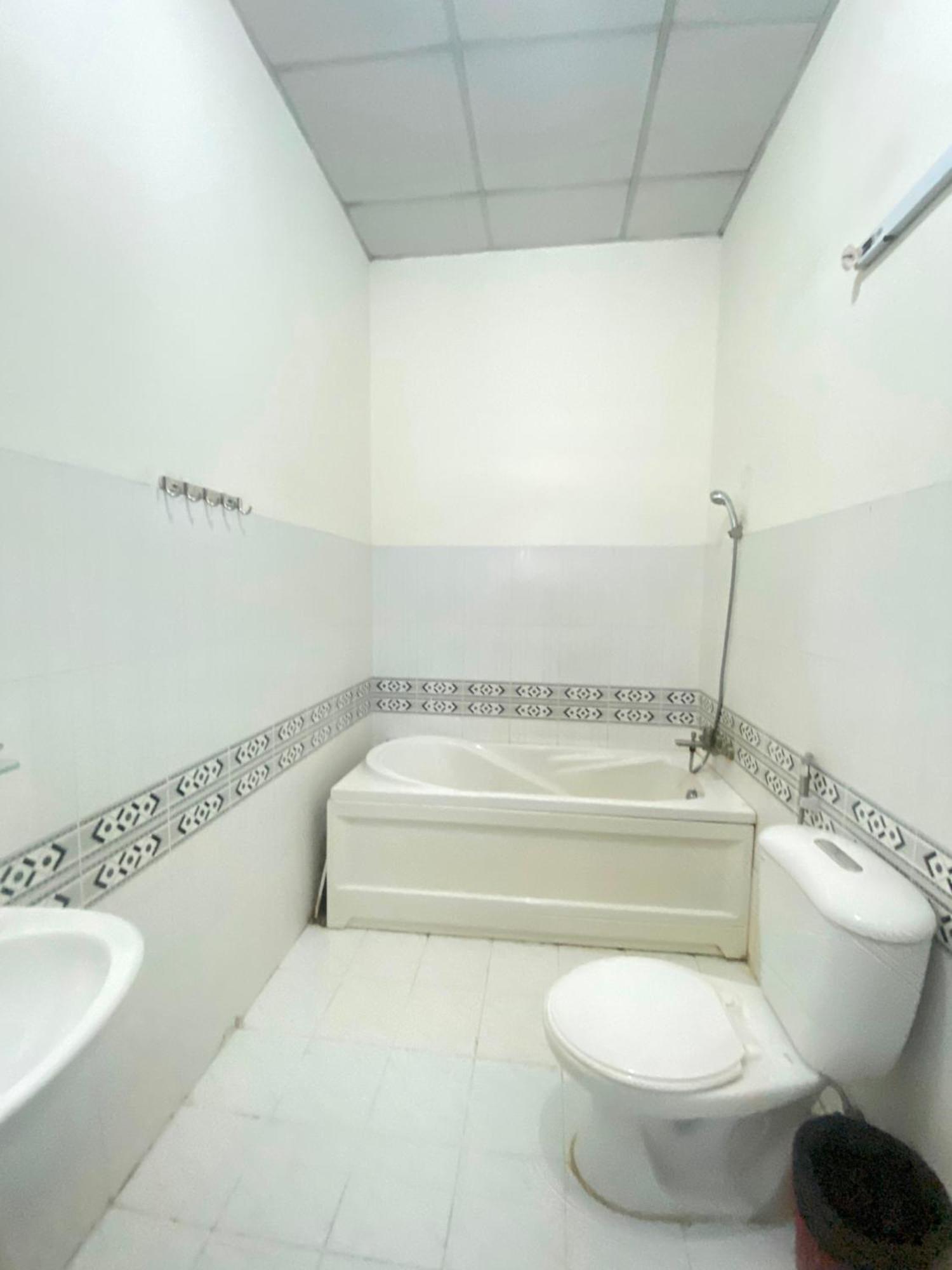 Khách Sạn Kim Phụng Ngân Can Tho Exterior foto