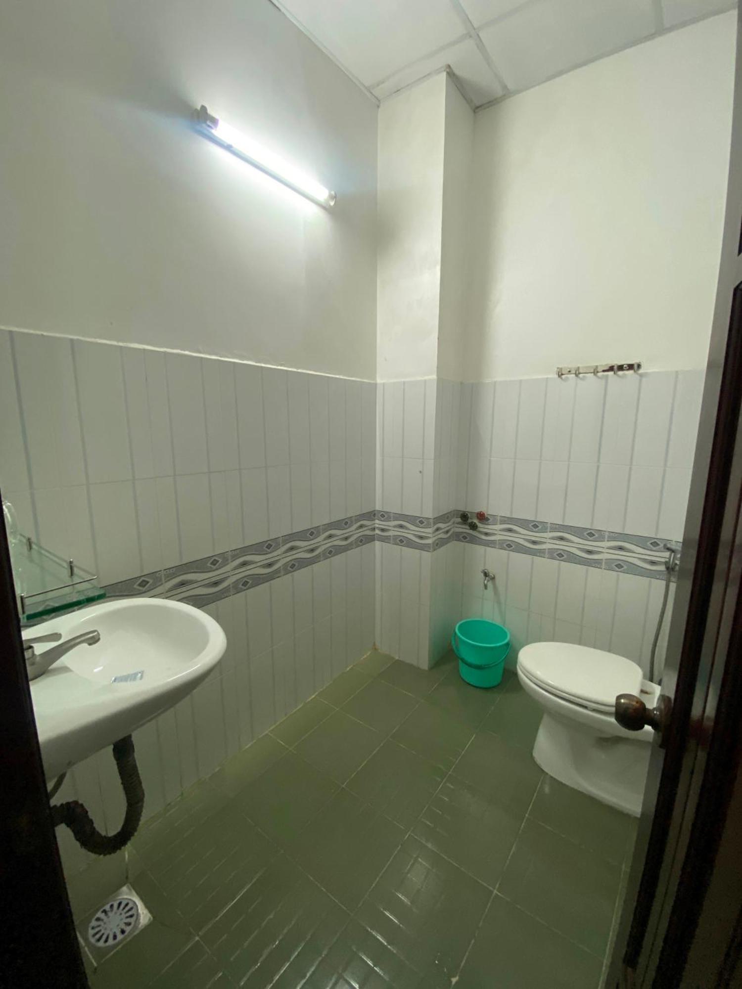 Khách Sạn Kim Phụng Ngân Can Tho Exterior foto
